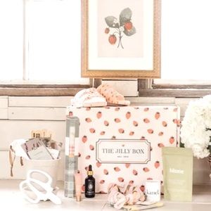 Jilly Box Summer 2022